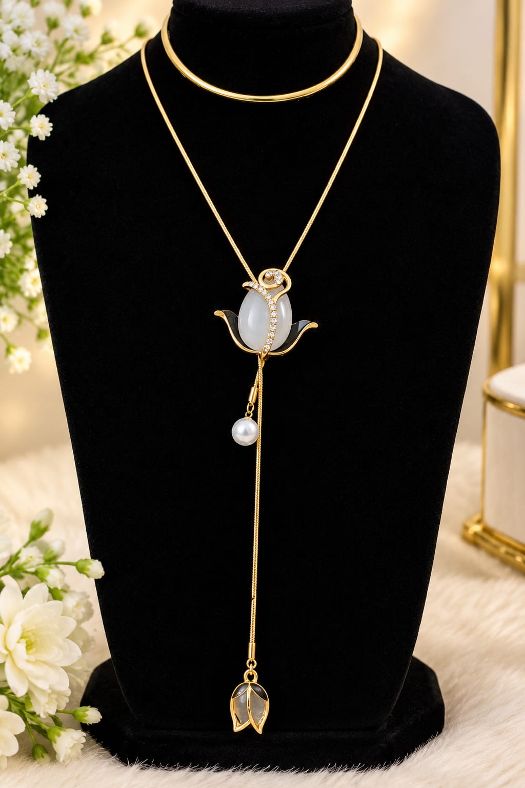 🤍 Royal Pearl Gold Layered Necklace Set